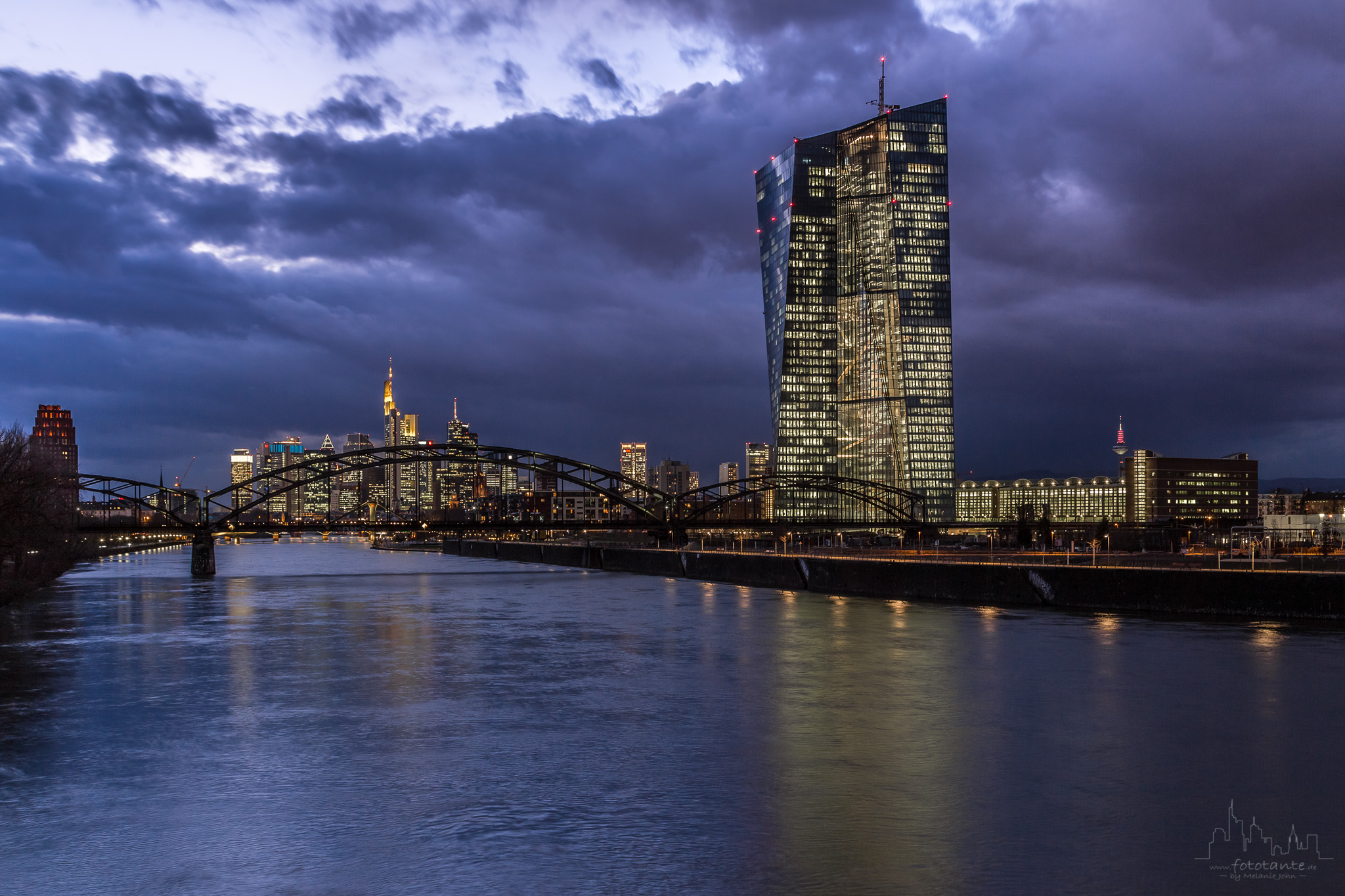 EZB-Frankfurt-Main-Skyline.jpg#asset:1488